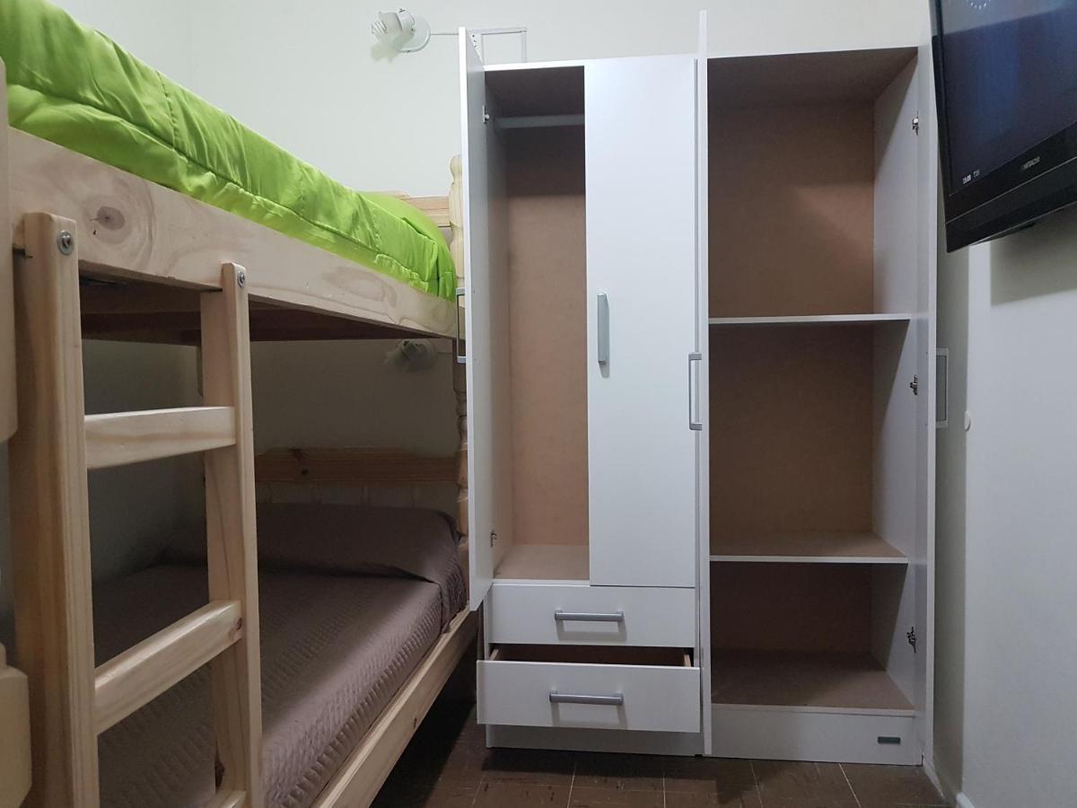 בואנוס איירס Habitacion Con Bano Privado Un Piso Por Escalera מראה חיצוני תמונה