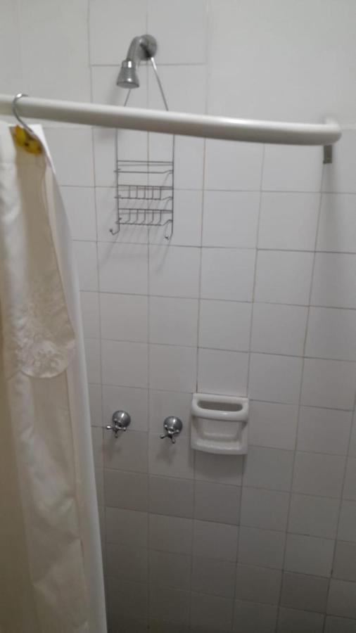 בואנוס איירס Habitacion Con Bano Privado Un Piso Por Escalera מראה חיצוני תמונה